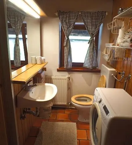 River House בית נופש מויסטראנה