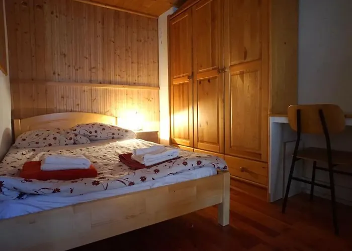 River House בית נופש מויסטראנה